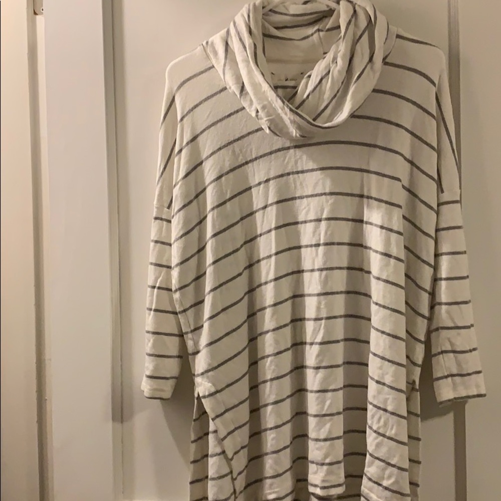 Cowl neck fleece tunic